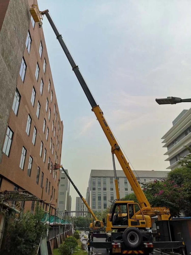 东海县汽车吊出租哪家好，选择最靠谱的服务商指南