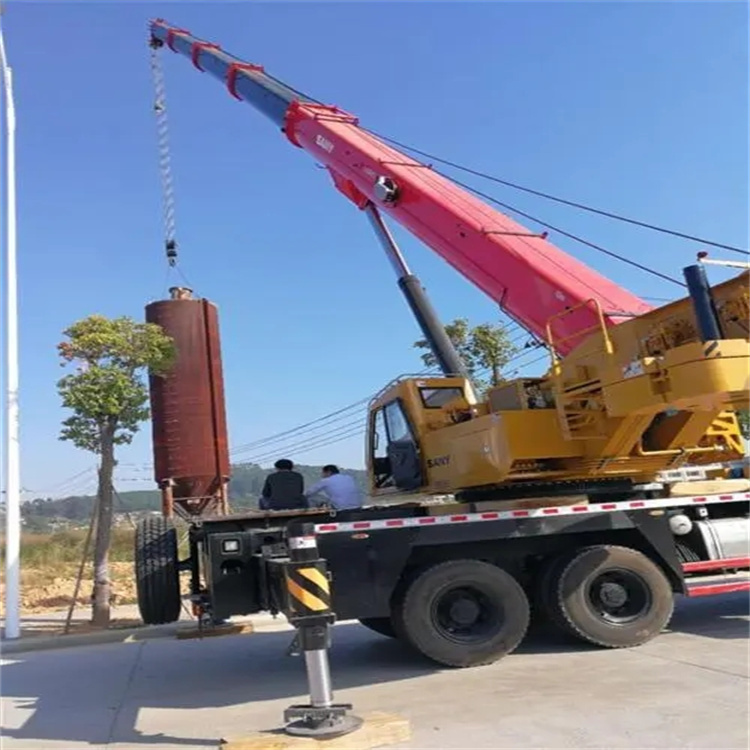 东海县专业吊车租赁多少钱